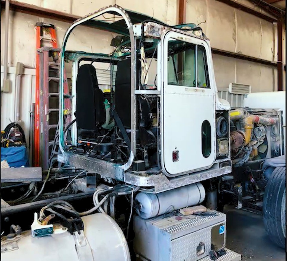 Haul of Fame Bonner Farms Truckers Truck Bonner Farms Peterbilt 379 Truckers Truck Restoration
