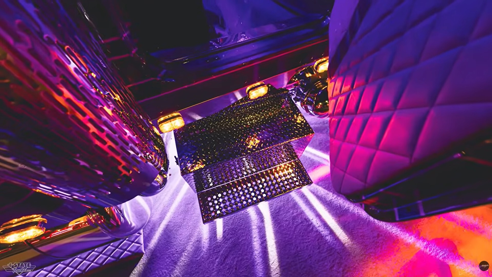 Haul of Fame - Outta the Ordinary - 12 Guage Step Boxes by 4 State Trucks