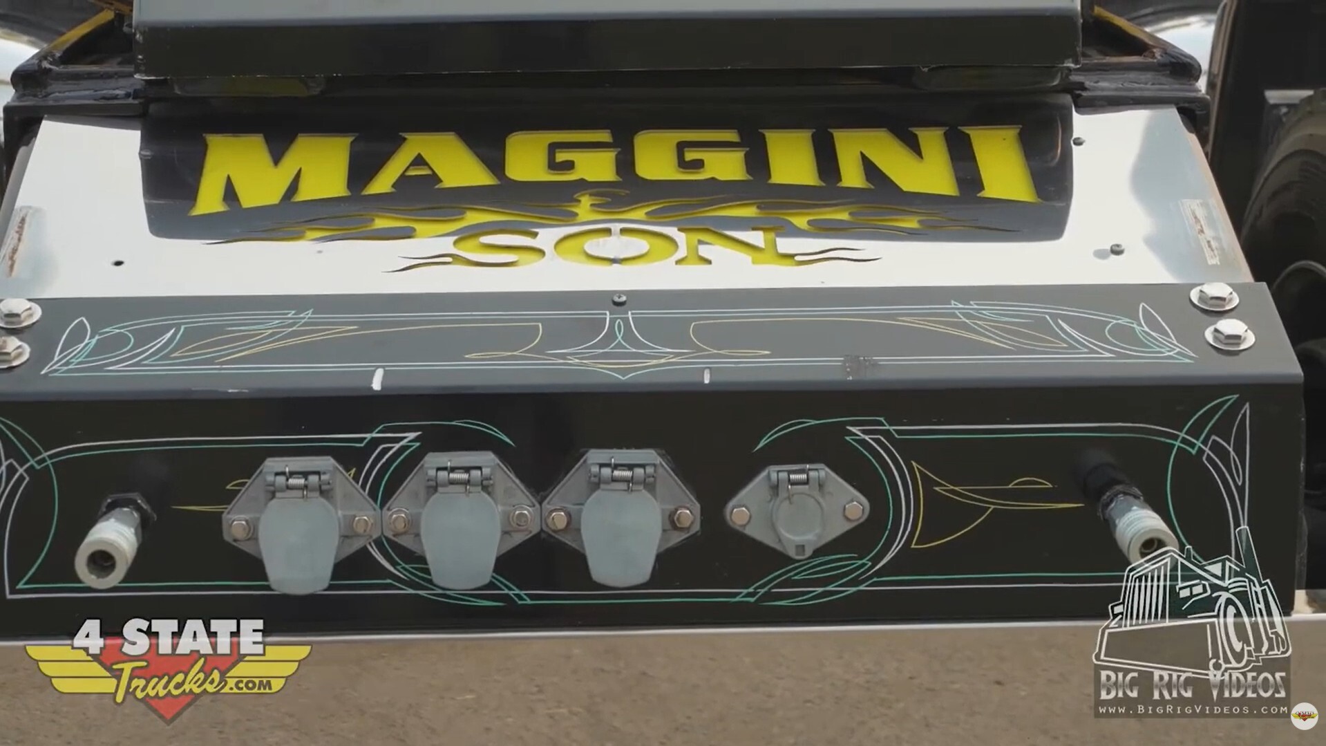 Haul of Fame - Lucky 13 - Maggini Logo