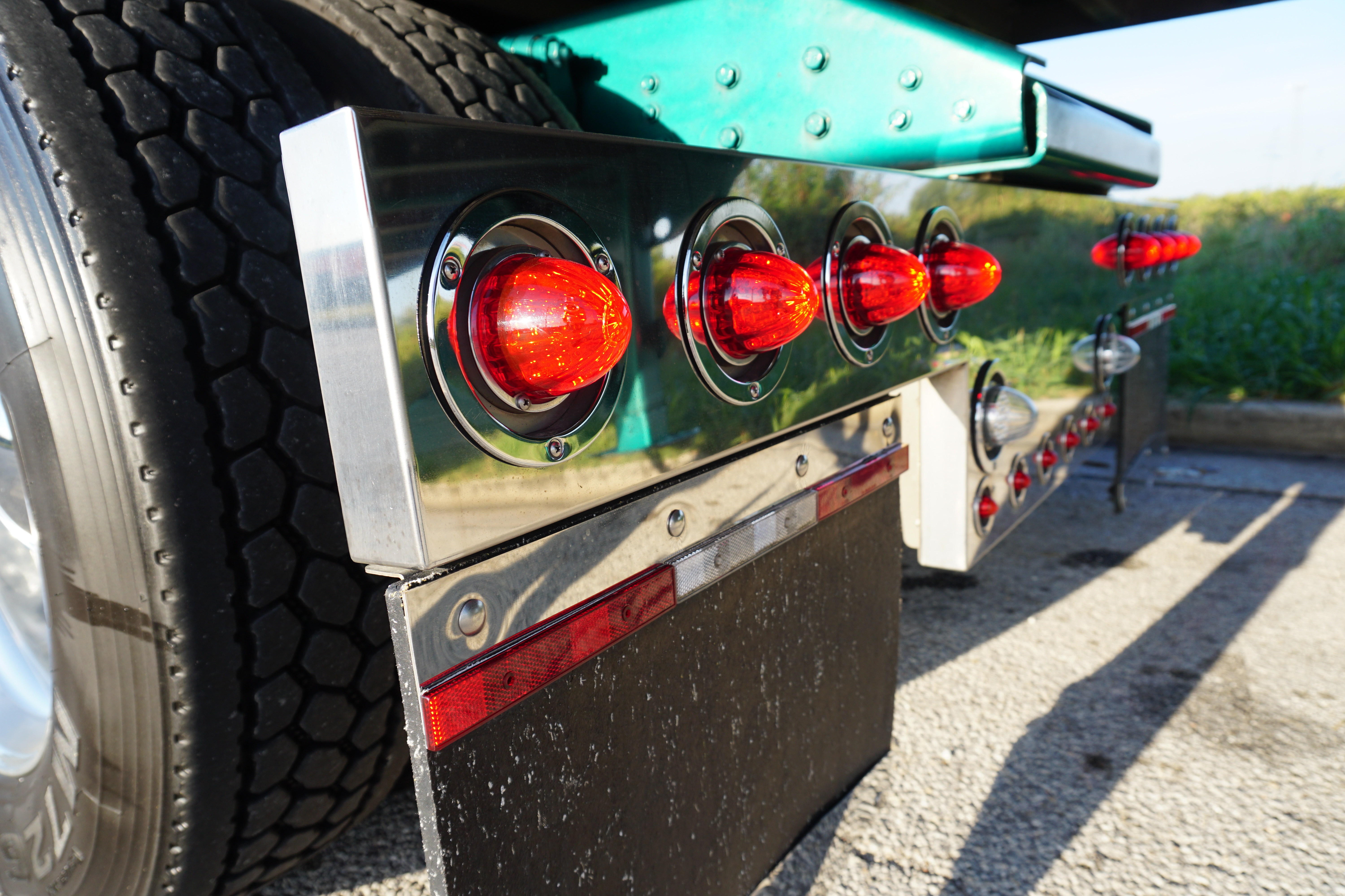 mud-flap-hanger-bar-watermelon-light.jpg