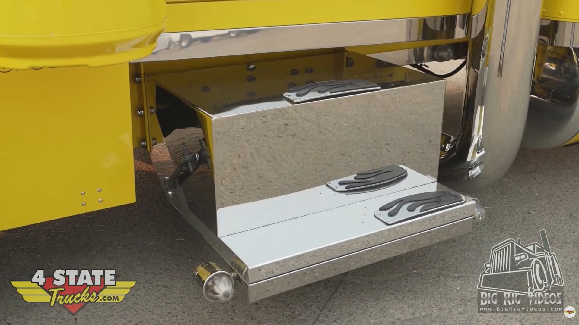 Haul of Fame - Lucky 13 - Needle Nose Pete tool box step box