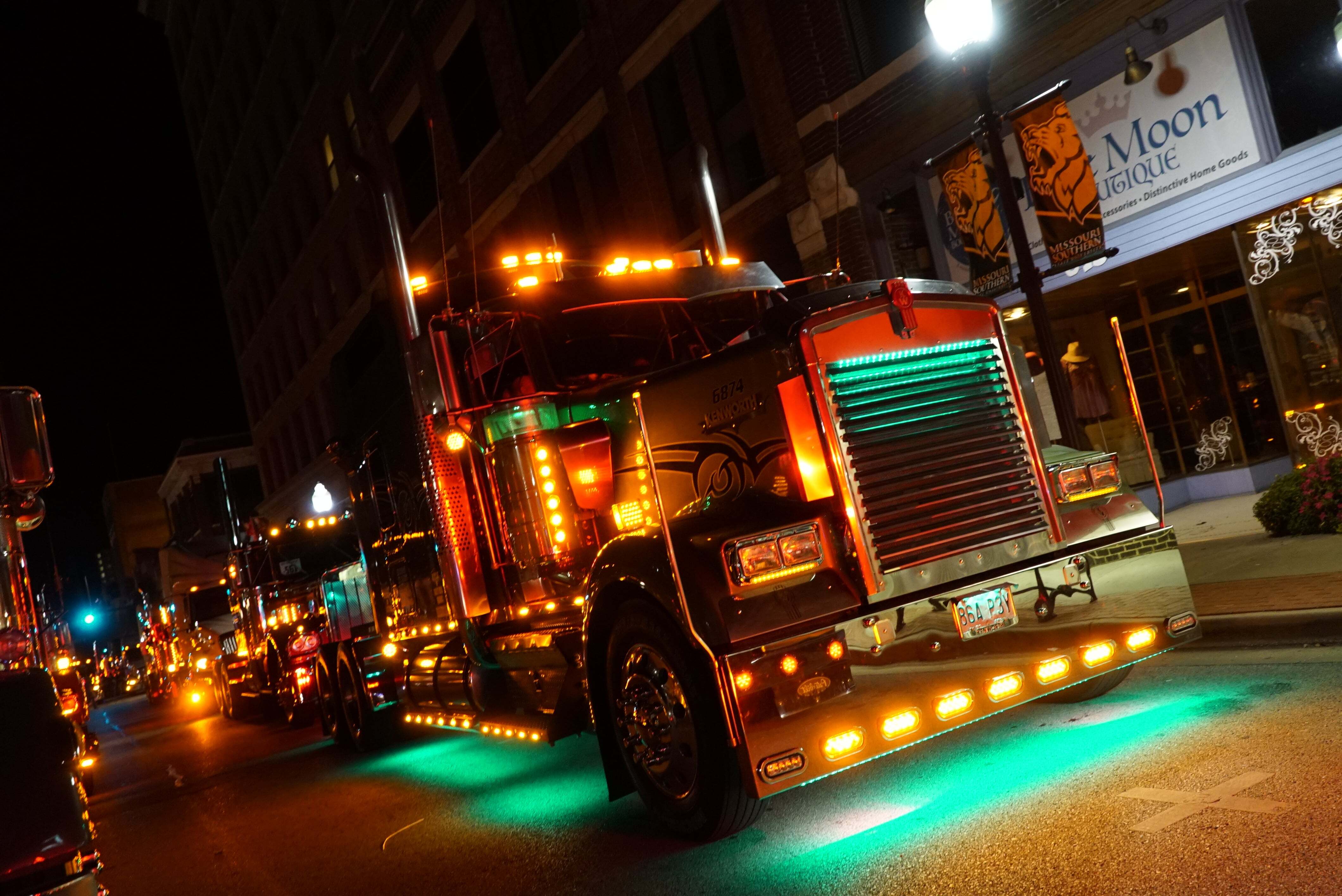 Frame Crossbar Lighting Panel Amber