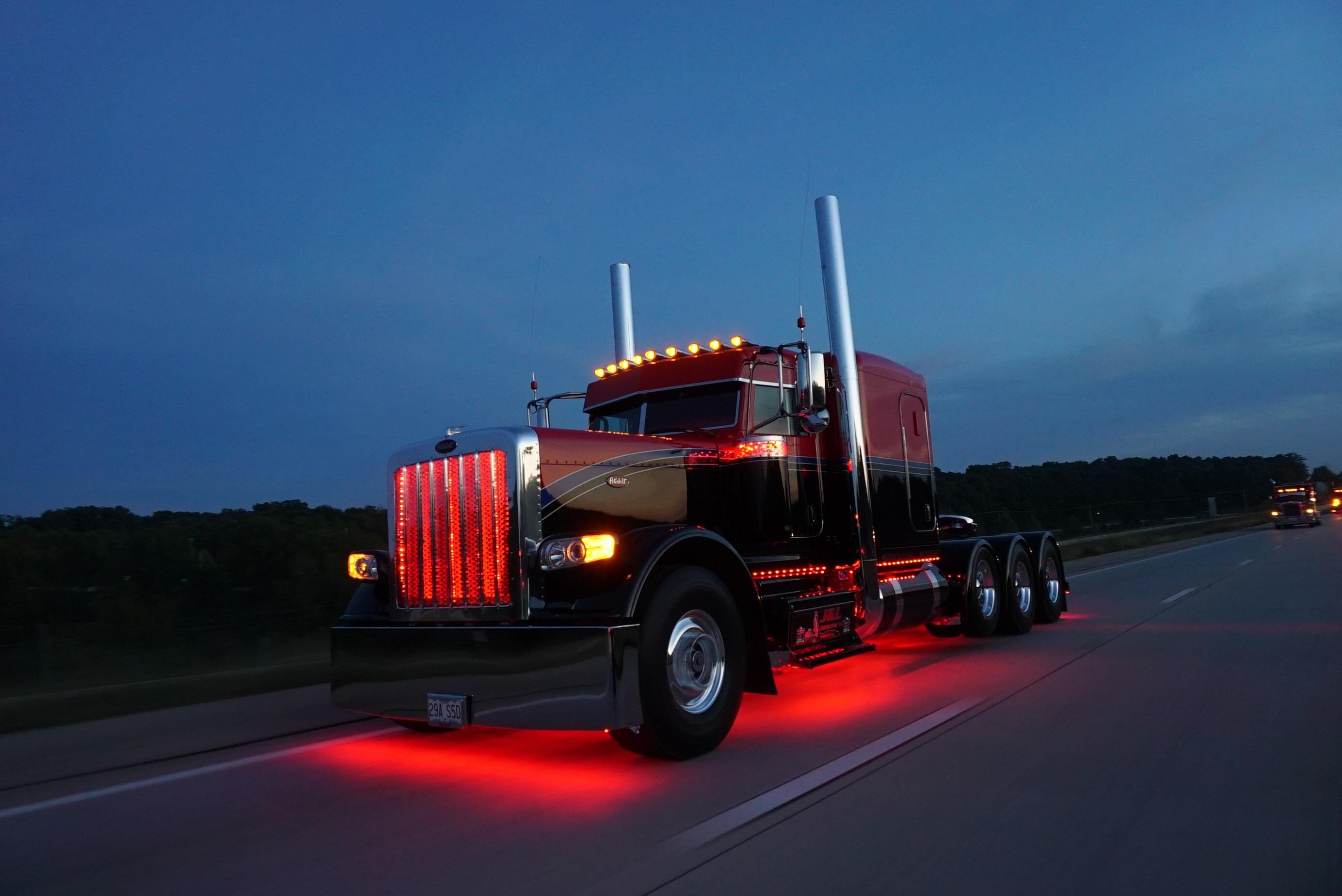 Frame Crossbar Lighting Panel Amber